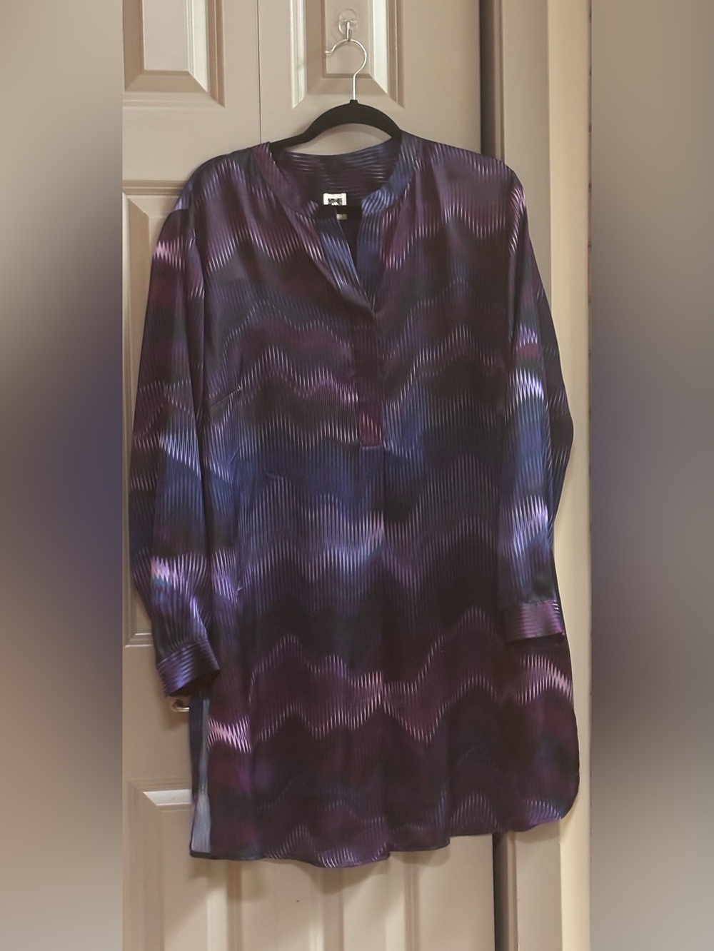 Anne Klein Purple and Blue Wave-Print Tunic